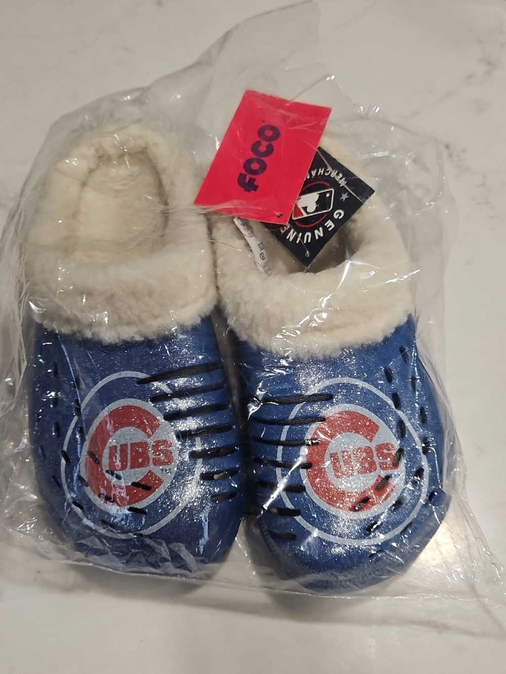 FOCO Chicago Cubs Plush-Lined Clog Slippers - Blue & Cream